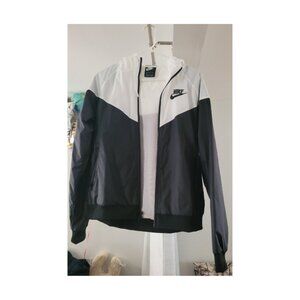 Brand new Nike windbreaker!